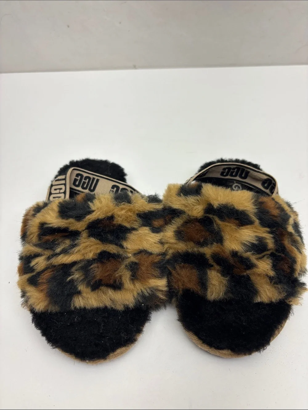 UGG Kids Faux Fur Leopard Slide Sandals, SZ 9 toddler girl, box 73